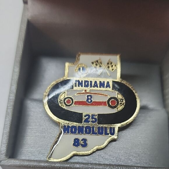 Indiana 25 Honolulu 83 Racing Pin - Picture 1 of 4